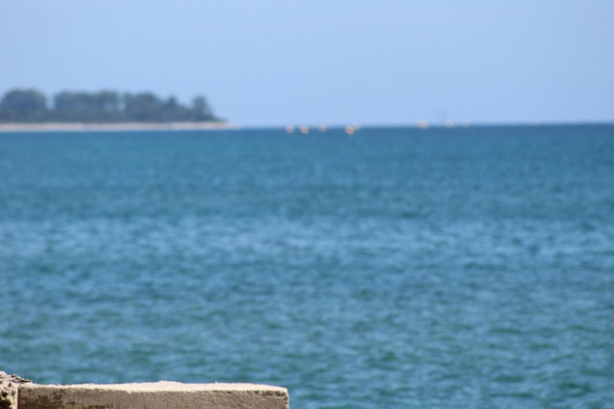 Bord De Mer, Pieds Dans L'Eau, Vue Panoramique سان-نيكولاو المظهر الخارجي الصورة