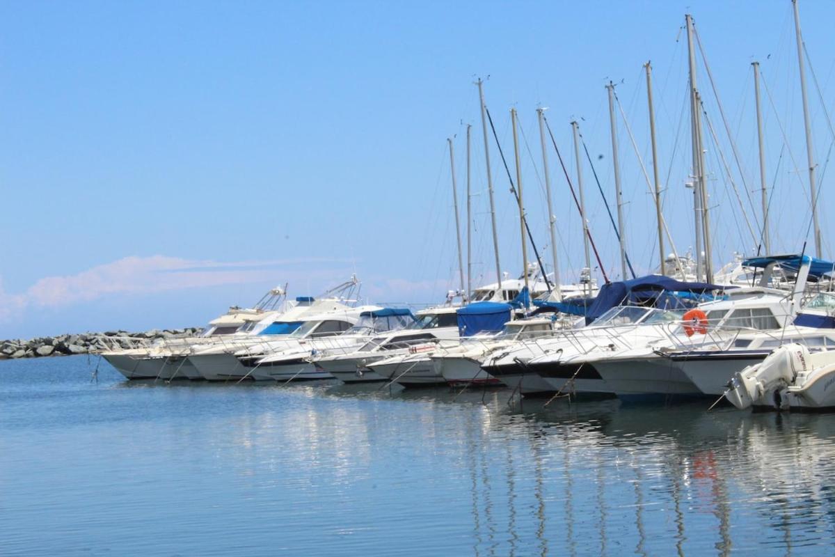 Bord De Mer, Pieds Dans L'Eau, Vue Panoramique سان-نيكولاو المظهر الخارجي الصورة