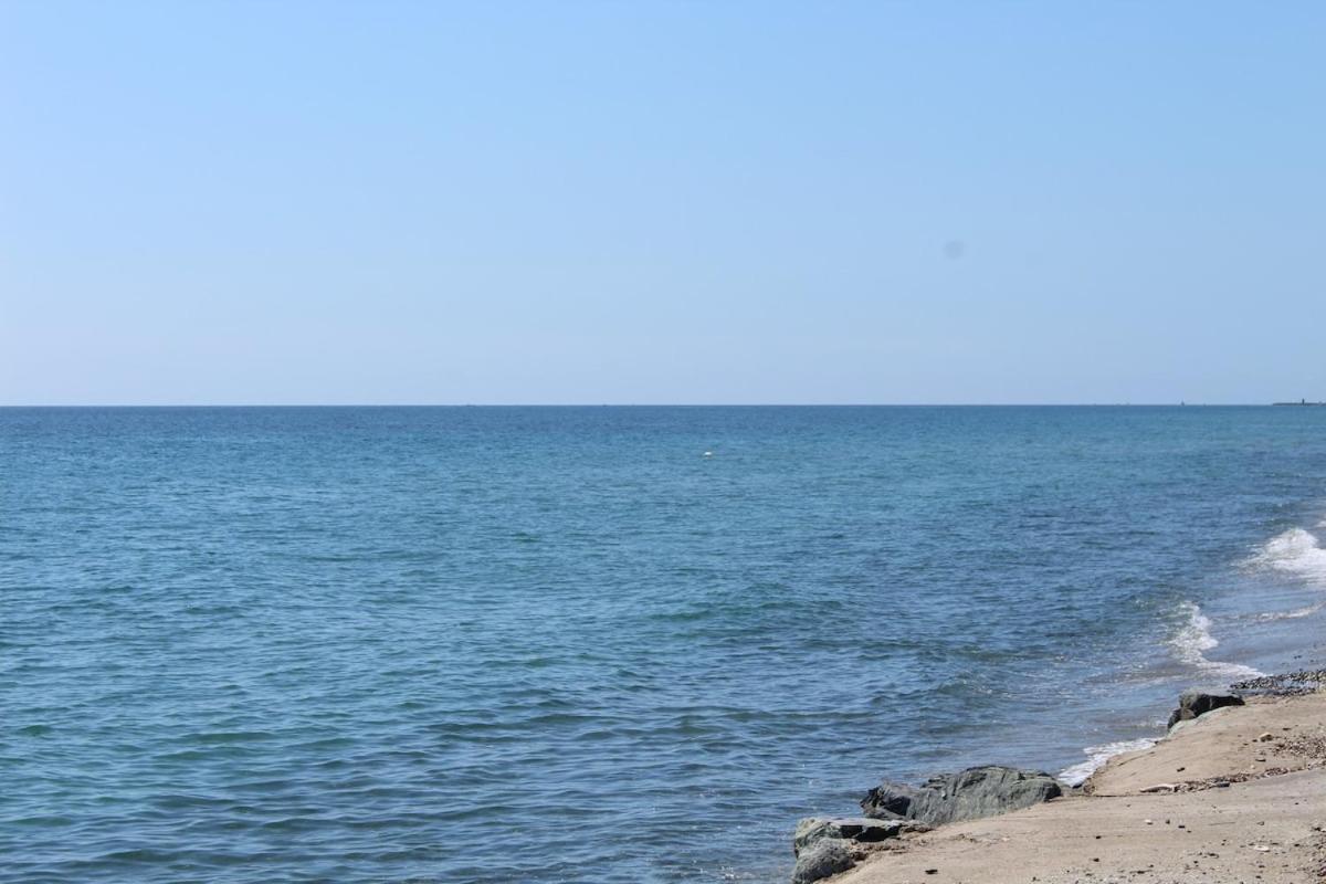 Bord De Mer, Pieds Dans L'Eau, Vue Panoramique سان-نيكولاو المظهر الخارجي الصورة